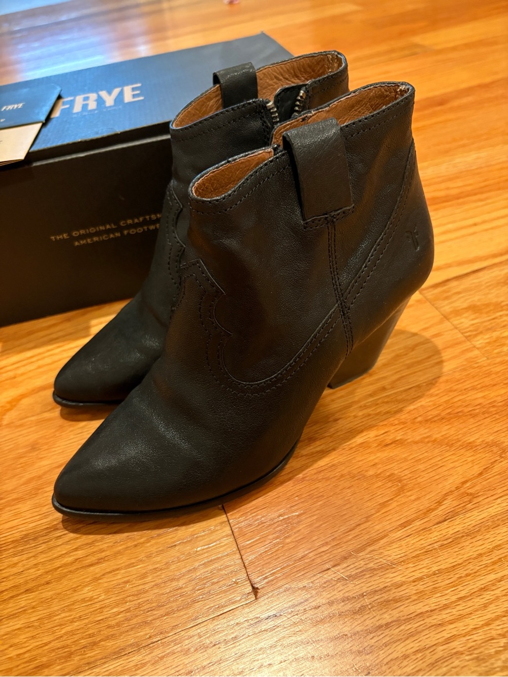 FRYE Black Pointed Leather Reina Ankle Booties with Side Zip - Picture 14 of 14